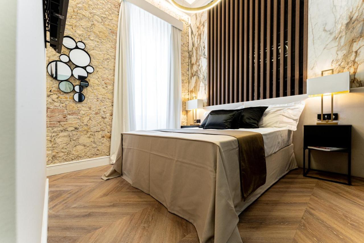 Nero Luxury Suites Cagliari Bagian luar foto